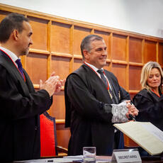 Carlos Pérez asume el decanato del Colegio de la Abogacía de Cantabria